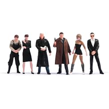 Miniatures Diorama 6PCS 1/24 1/43 1/64 1/87 Scale Film Character Killer Man Girl Action Figure Doll Scene Model for Car Vehicles (Painted, 1:43 Scale)