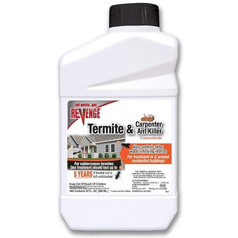 Revenge Termite & Carpenter Ant Killer, 32 oz Concentrate | Long Lasting 5 Year Protection, Outdoor Perimeter Treatment