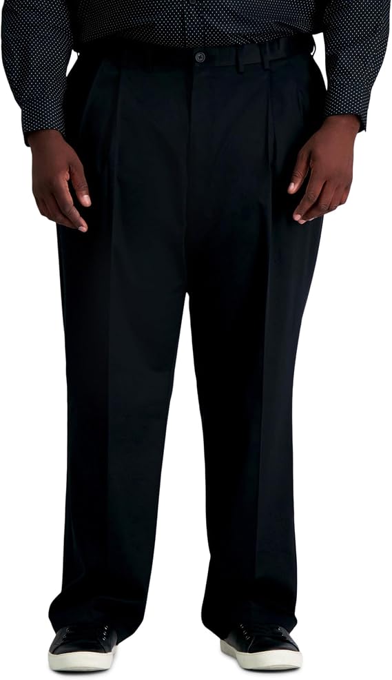 Haggar Men's Classic Fit Premium No Iron Khaki Pleated Pant