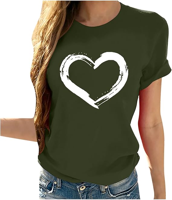 Womens Heart Print T Shirts Cute Casual Short Sleeve Round Neck Tops Funny Graphic Tees Loose Fit T-Shirt Blouses
