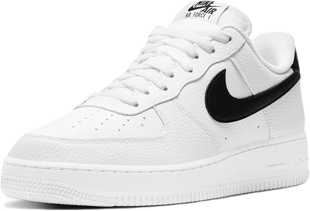 NIKE Men's Air Force 1 '07Basketball Shoe