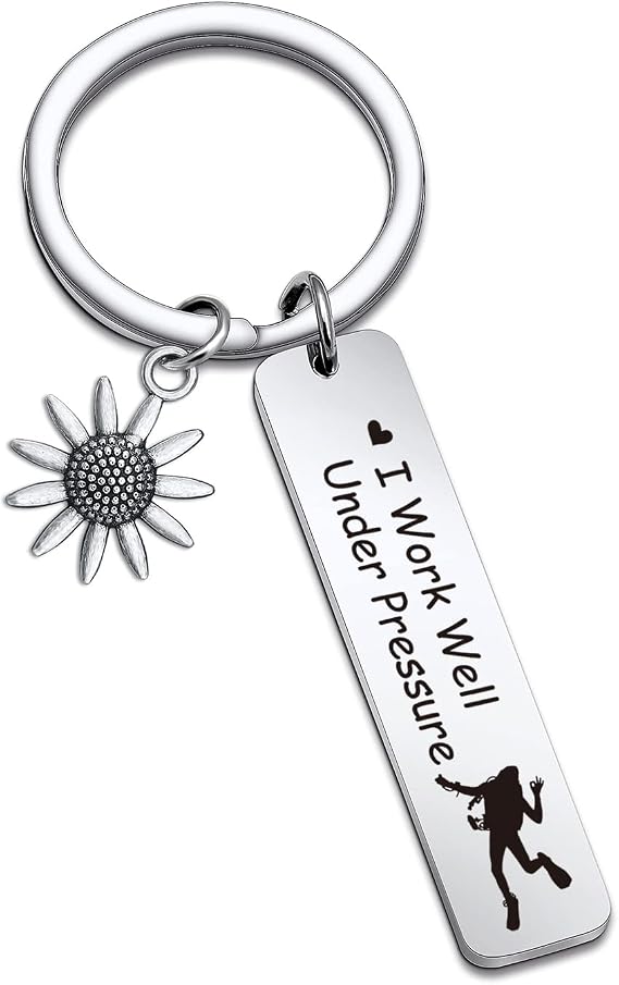 NOTHERS RSZOTW Scuba Diving Lover Keychain Scuba Diver Jewelry Swimming Lover Gift Swimmer Gift Diving Accessories