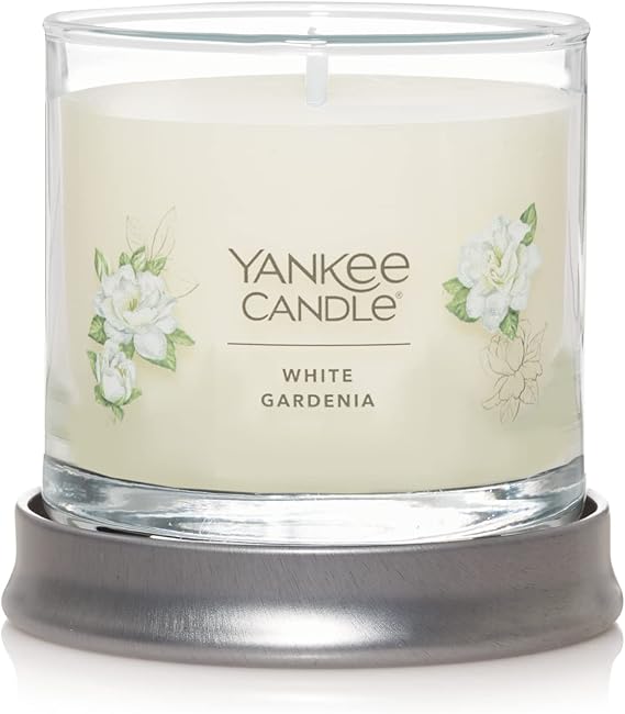 Yankee Candle White Gardenia Scented, Signature 4.3oz Small Tumbler Single Wick Candle, Over 20 Hours of Burn Time