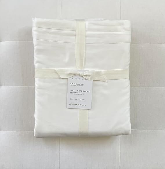 Pottery Barn 700 Thread Count Duvet Cover King/California King ~ White