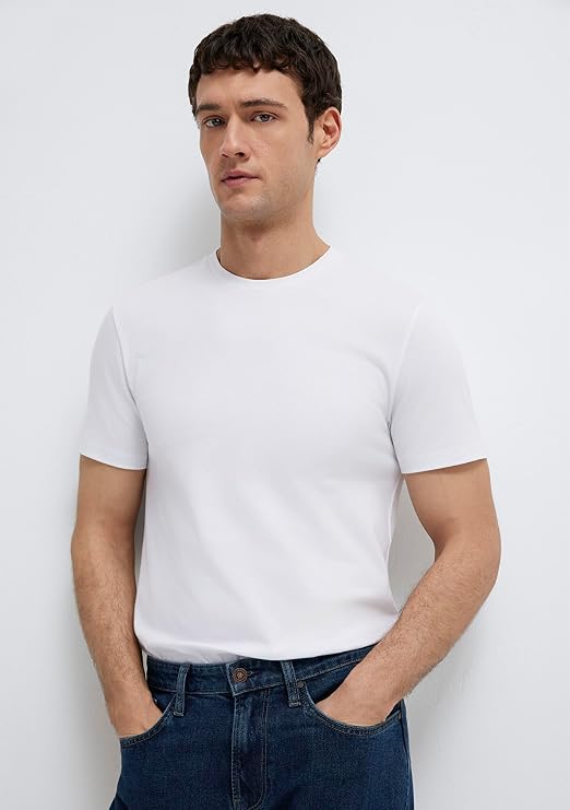 Beyaz Basic Tişört Fitted/Vücuda Oturan Kesim 061747-620