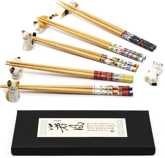 Kawaii 5 Pairs Bamboo Chopsticks & 6 Cute Lucky Cat Holders, Classic Japanese Style, Dishwasher Safe, Gift Set