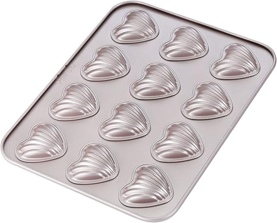 CHEFMADE Madeleine Mold Cake Pan, 12-Cavity Non-Stick Heart-shaped Shello Madeline Bakeware for Oven Baking (Champagne Gold)