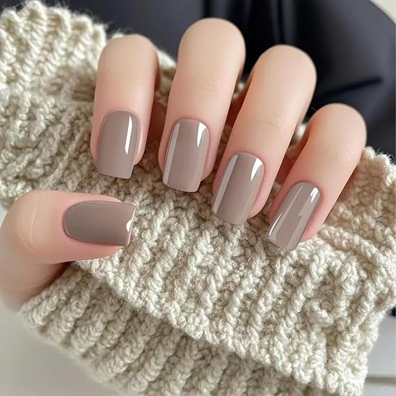 COSMOO Light Coffee Nail Polish, Elegant Quick Dry Nail Lacquer for Nail Art Varnish,0.41 fl oz Fast Drying Polish, Brown