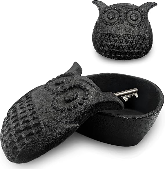 Cast Iron Owl Key Hider - Outdoor Hidden Key Holder, Decorative Garden Statue, Secret Hiding Spot for Spare Keys, Discreet and Durable Hide-a-Key Solution, Ideal for Home, Yard, and Patio
