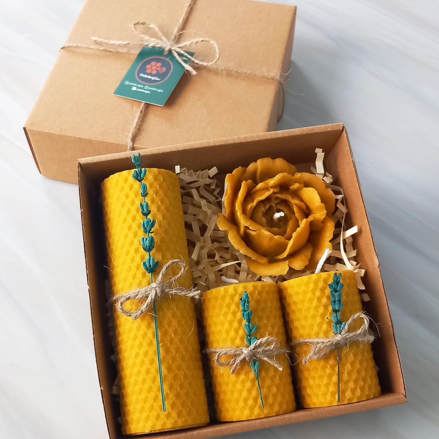 Petekoğlu Wax Candle Decorative Lavender Fancy Wrapping And Bulk Opened Rose Set Lavender Decorated Beeswax Candle For Gift For Heme [Energy Class A]